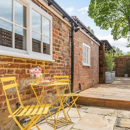 The Twisted Toad * Guisborough